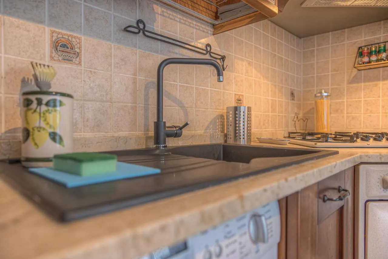 Casa Marta Verde, Relax E Vista Panoramica San Martino di Noceto Italien
